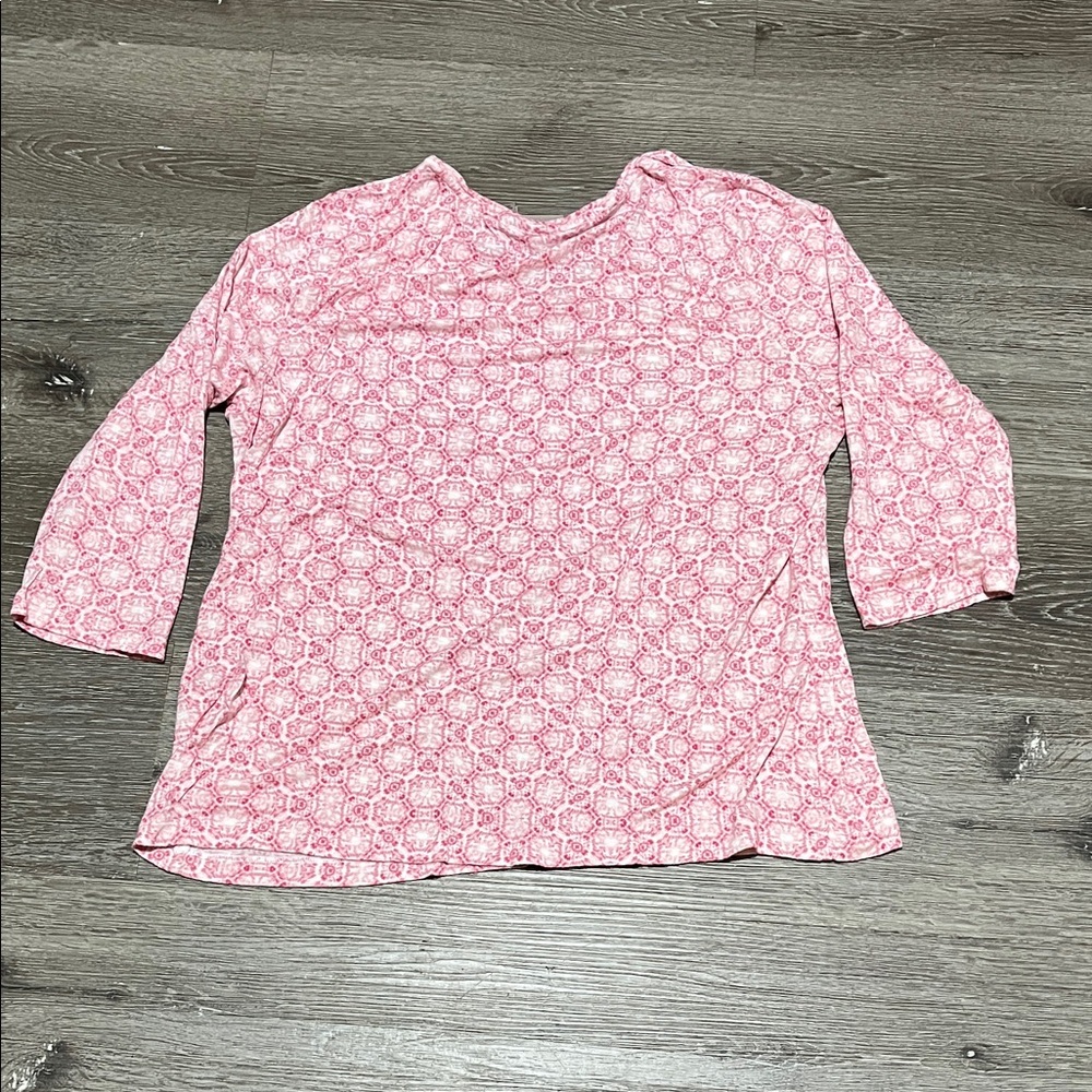 Chic Pink Patterned Women's Blouse - image 2